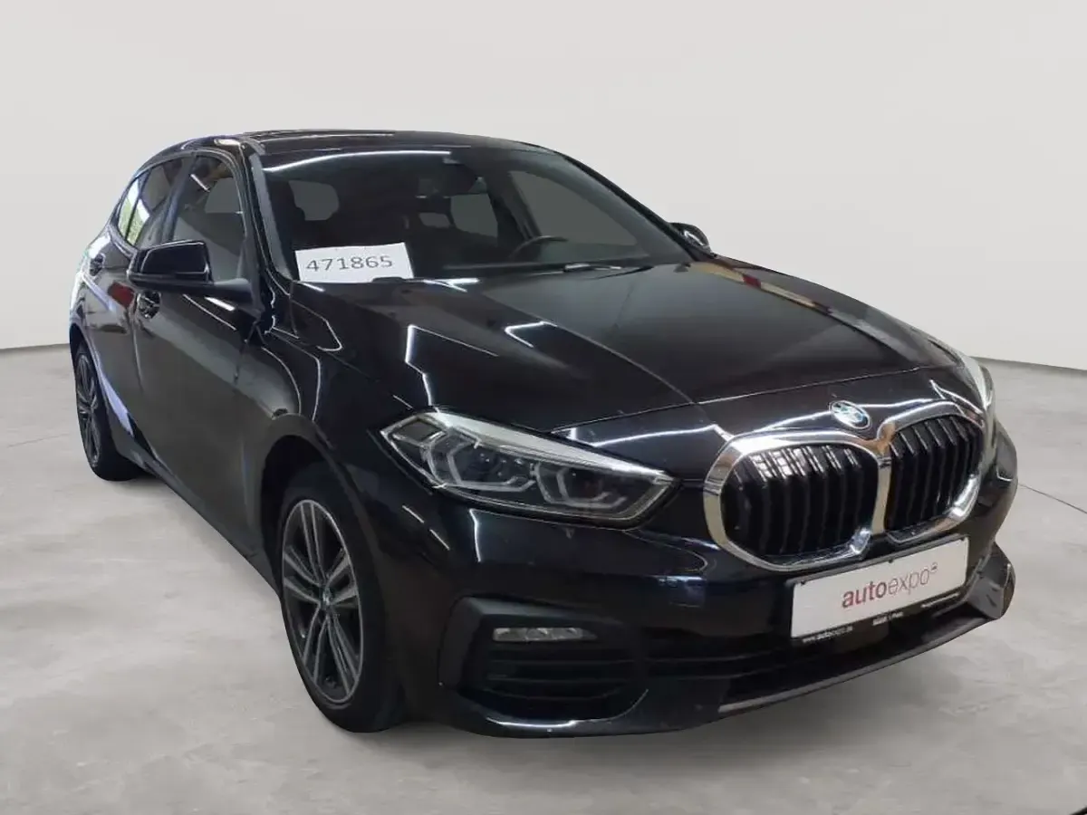 Gebraucht BMW 120 Advantage 190 PS (139 kW) 2023 Limousine