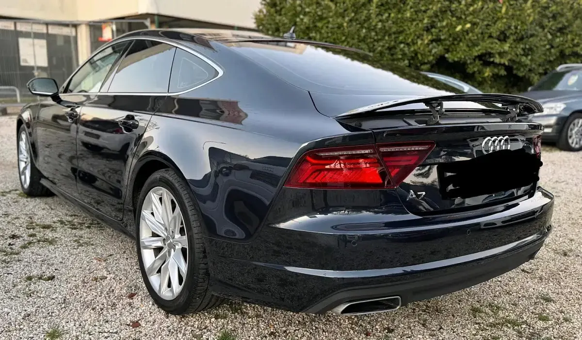 Gebraucht Audi A7 Sportback 346 PS (254 kW) 2016 Blau Kleinwagen