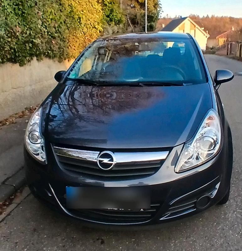 Grau Gebraucht 2008 Opel Corsa Kleinwagen | 5.200 € (Teuer) - Bild 1/4