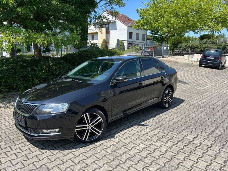 Schwarzmagic perleffekt Gebraucht 2018 Skoda Rapid Ambition Limousine | 11.480 € (Guter Preis) - Bild 1/4
