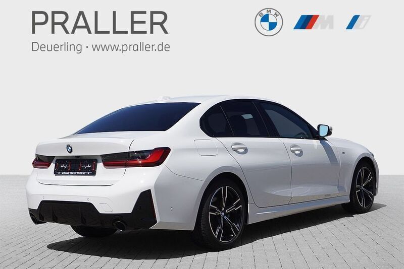 Gebraucht BMW 318 M Sport 156 PS (114 kW) 2024 Alpinweiß uni Limousine