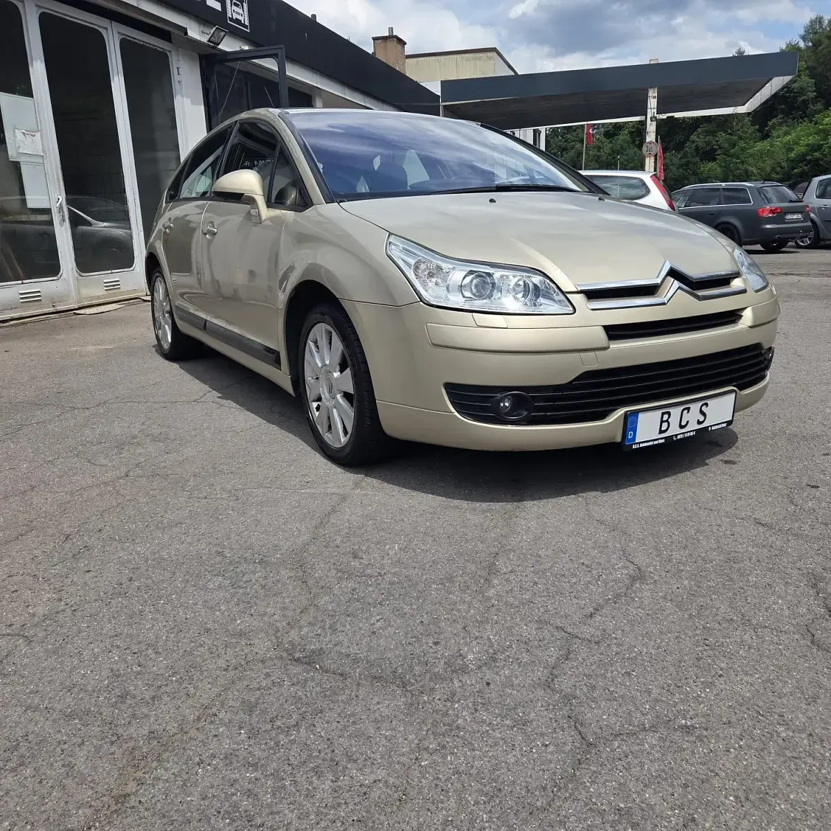 Gebraucht Citroën C4 136 PS (100 kW) 2006 Gold Limousine