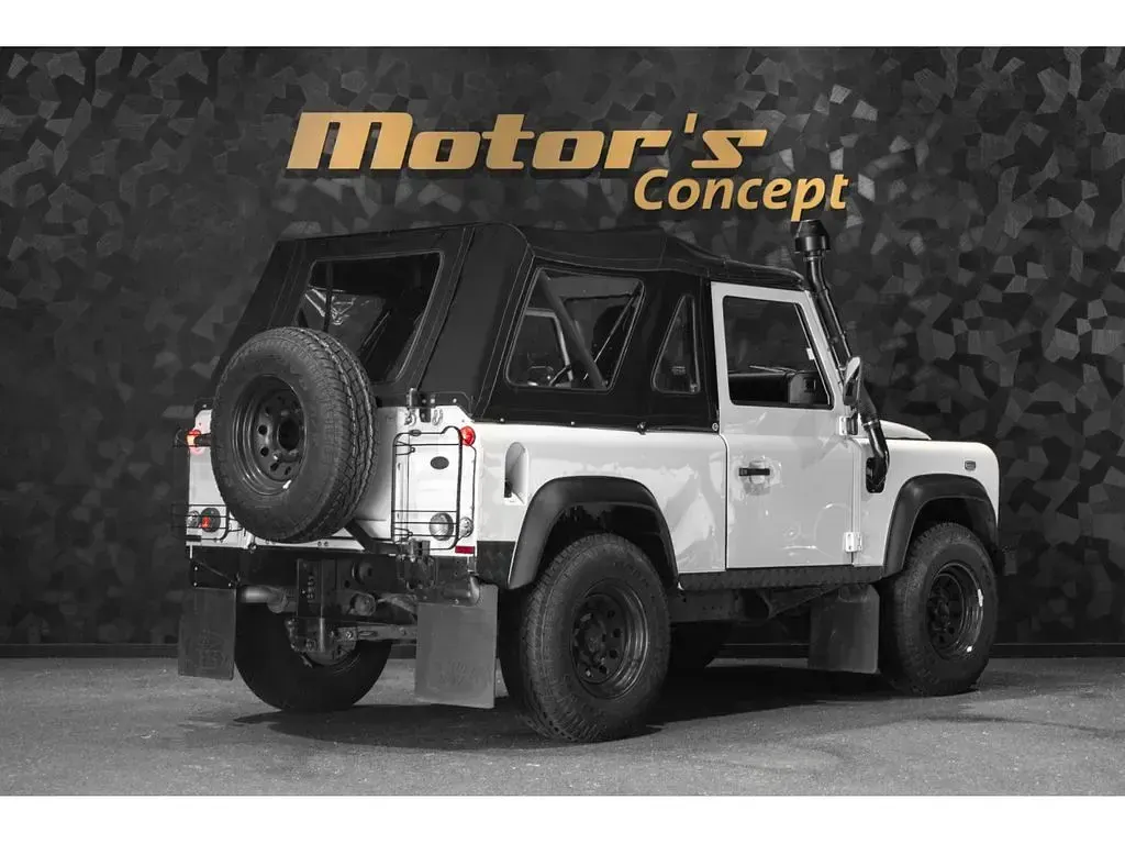 Gebraucht Land Rover Defender 122 PS (89 kW) 2008 Weiß Cabrio