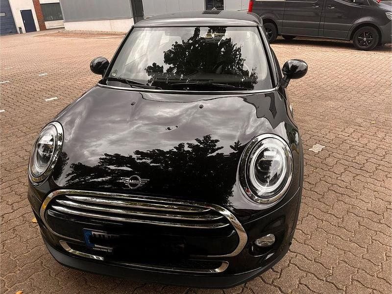 Schwarz Gebraucht 2019 Mini Cooper Kleinwagen | 14.900 € (Superpreis) - Bild 1/4