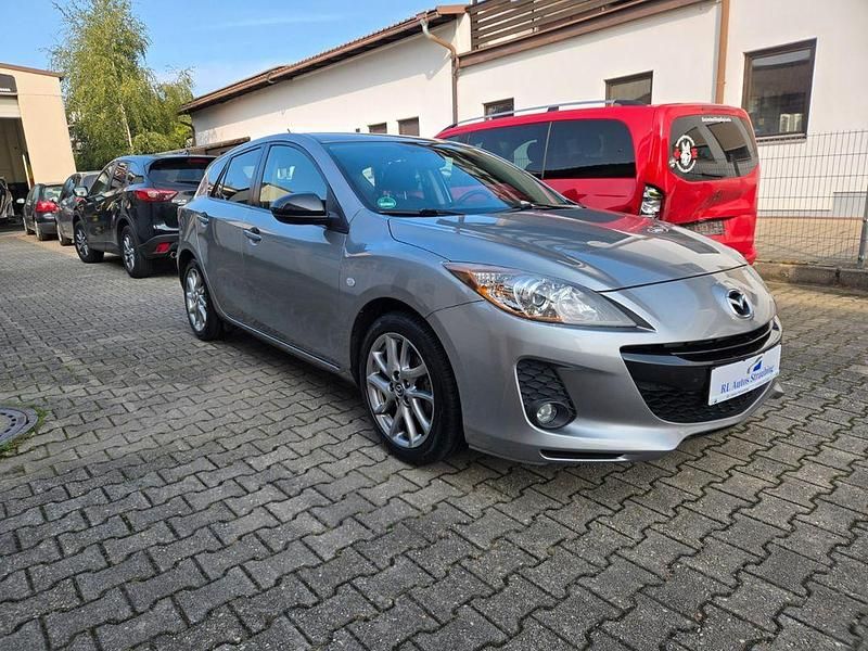 Grau Gebraucht 2013 Mazda 3 Kenko Limousine | 4.990 € (Fairer Preis) - Bild 1/4