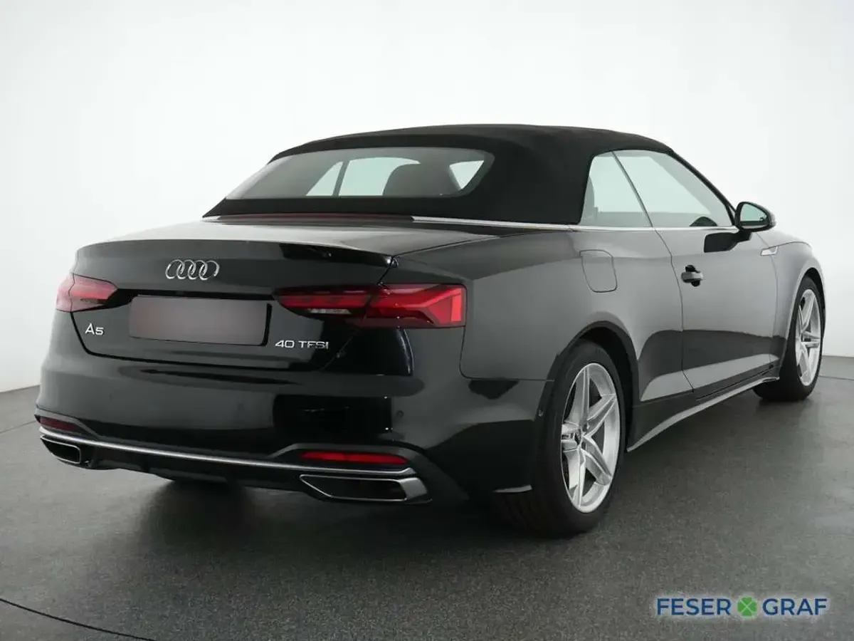 Gebraucht Audi A5 Cabriolet Sport 204 PS (150 kW) 2022 Mythosschwarz metallic Cabrio