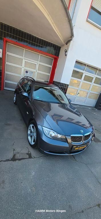 Second-hand BMW 325 218 CP (160 kW) 2006 Gri Berlinǎ