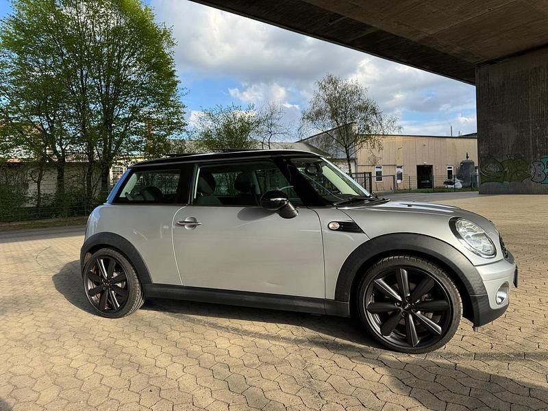 Usata Mini Cooper 120 CV (88 kW) 2008 Argento Utilitaria