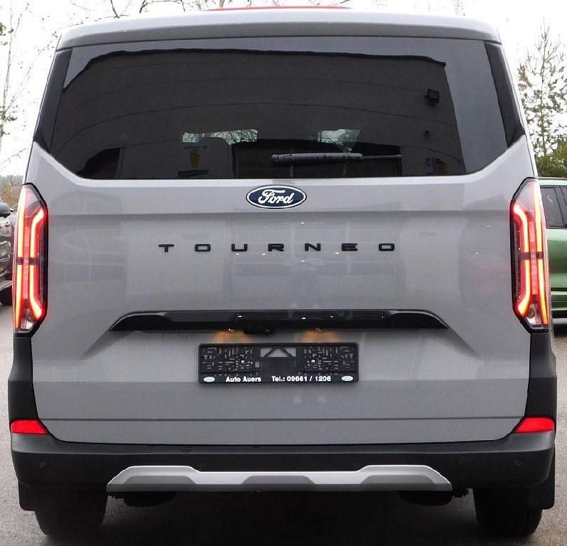 Neu Ford Tourneo Active 170 PS (125 kW) 2026 Grau Van / Kleinbus