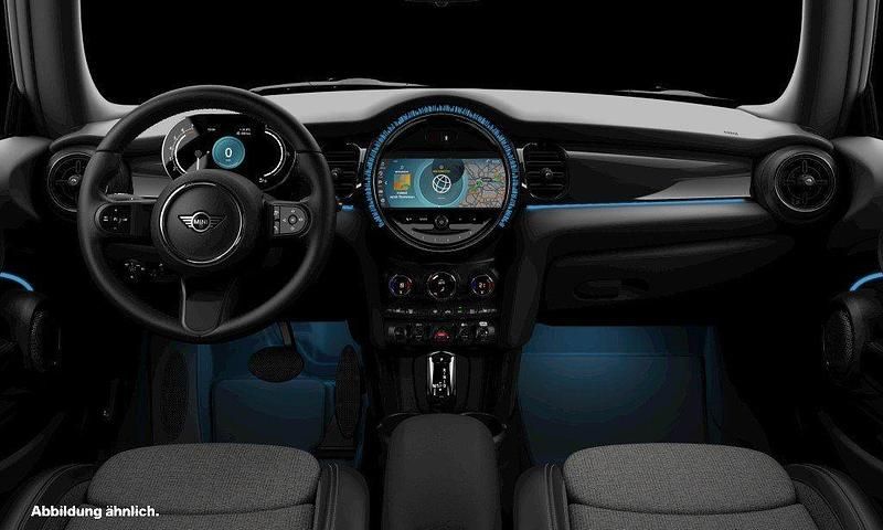 Gebraucht Mini Cooper Hatch 136 PS (100 kW) 2023 Midnight black Kleinwagen