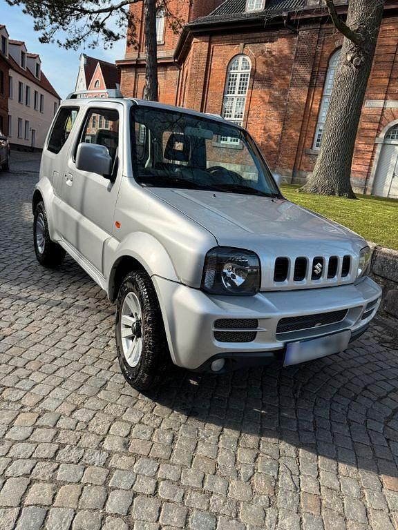 Używany Suzuki Jimny 86 KM (63 kW) 2012 Szary SUV