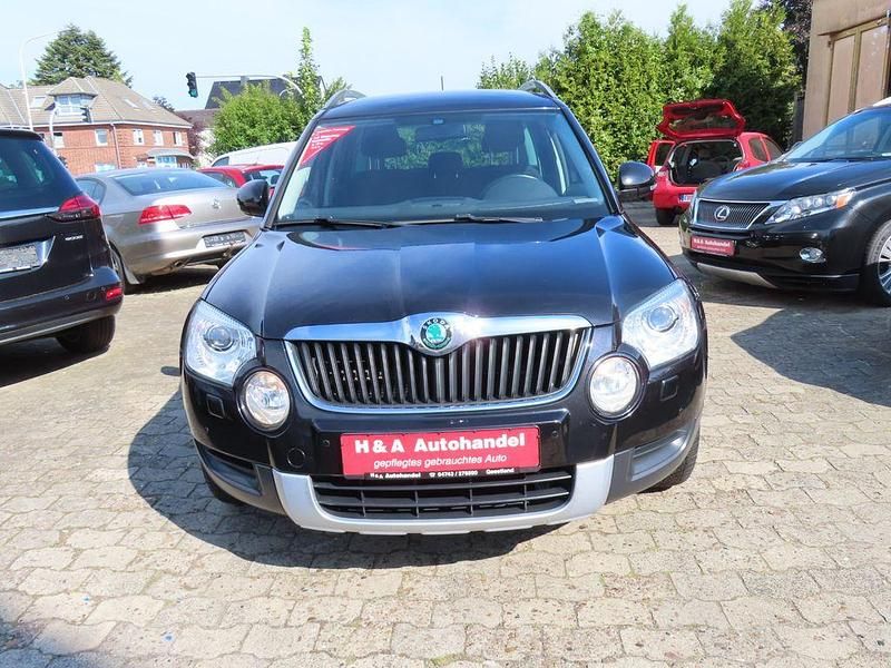 Schwarz Gebraucht 2012 Skoda Yeti Plus Edition SUV | 8.999 € (Guter Preis) - Bild 1/4