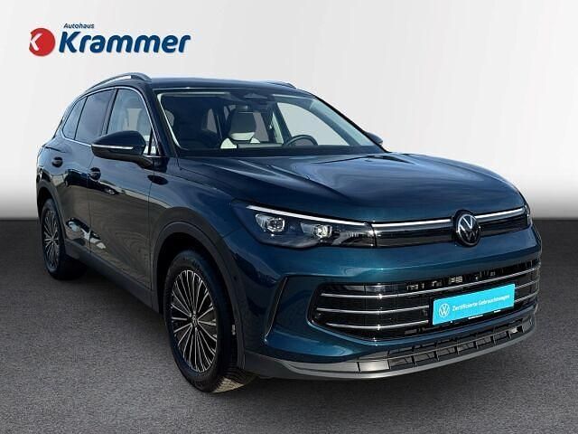 Gebraucht VW Tiguan Elegance 150 PS (110 kW) 2024 Blau SUV