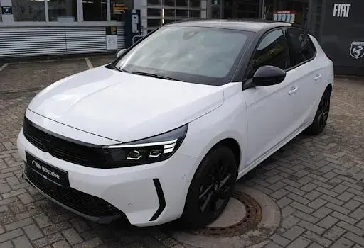 Gebraucht Opel Corsa 101 PS (74 kW) 2024 Kleinwagen