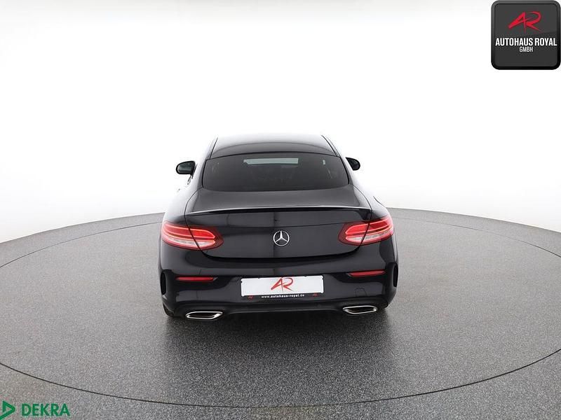 Gebraucht Mercedes C300 AMG 258 PS (189 kW) 2020 Obsidianschwarz Coupé