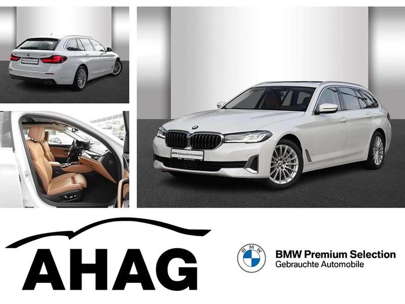 Mineralweiß metallic Gebraucht 2021 BMW 540 Luxury Line Kombi | 44.490 € (Fairer Preis) - Bild 1/4