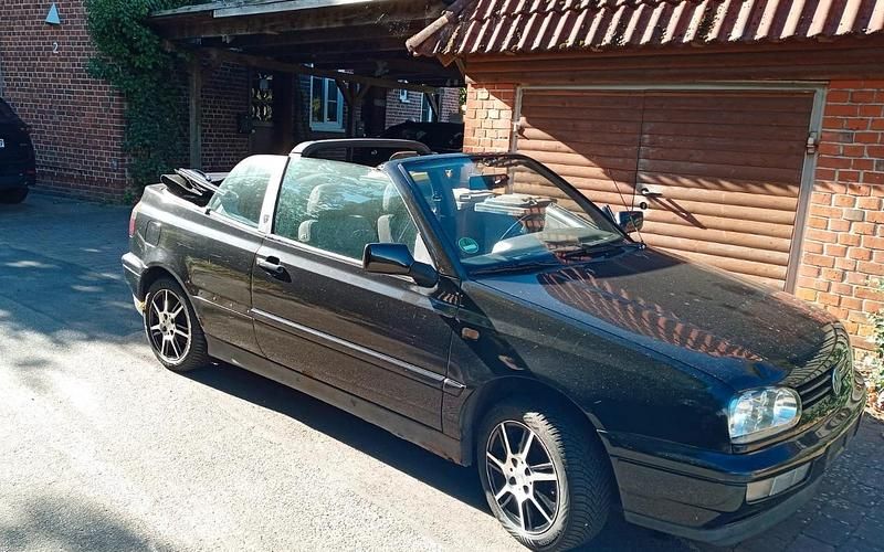 Schwarz Gebraucht 1997 VW Golf Cabriolet Cabrio | 1.450 € (Superpreis) - Bild 1/4