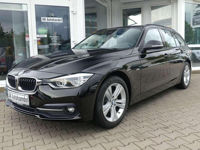 Schwarz ii Gebraucht 2016 BMW 318 Sport Line Kombi | 11.499 € (Fairer Preis) - Bild 1/4