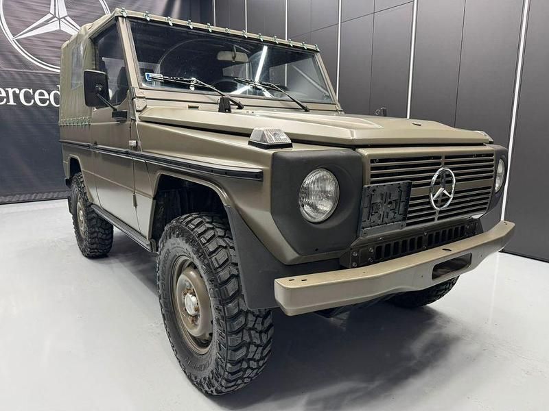 Grün Gebraucht 1990 Mercedes G250 SUV | 39.900 € - Bild 1/4