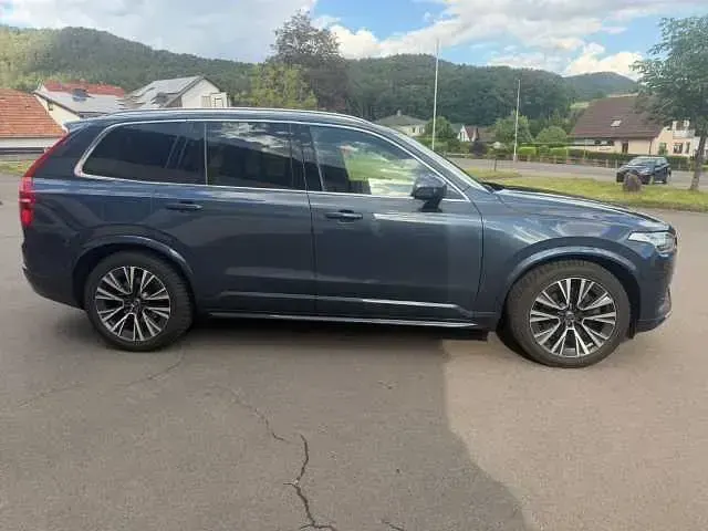 Gebraucht Volvo XC90 173 PS (127 kW) 2022 SUV