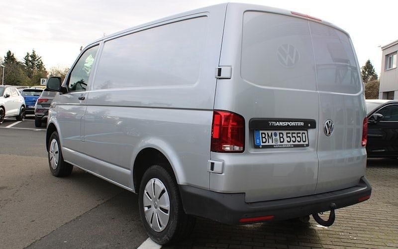 Gebraucht VW Transporter 150 PS (110 kW) 2024 Silber Van