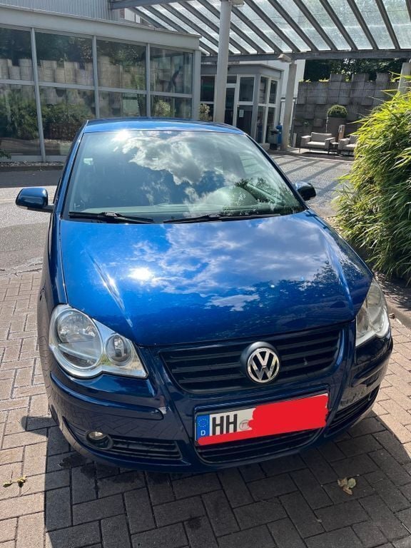 Blau Gebraucht 2006 VW Polo Limousine | 900 € (Superpreis) - Bild 1/4
