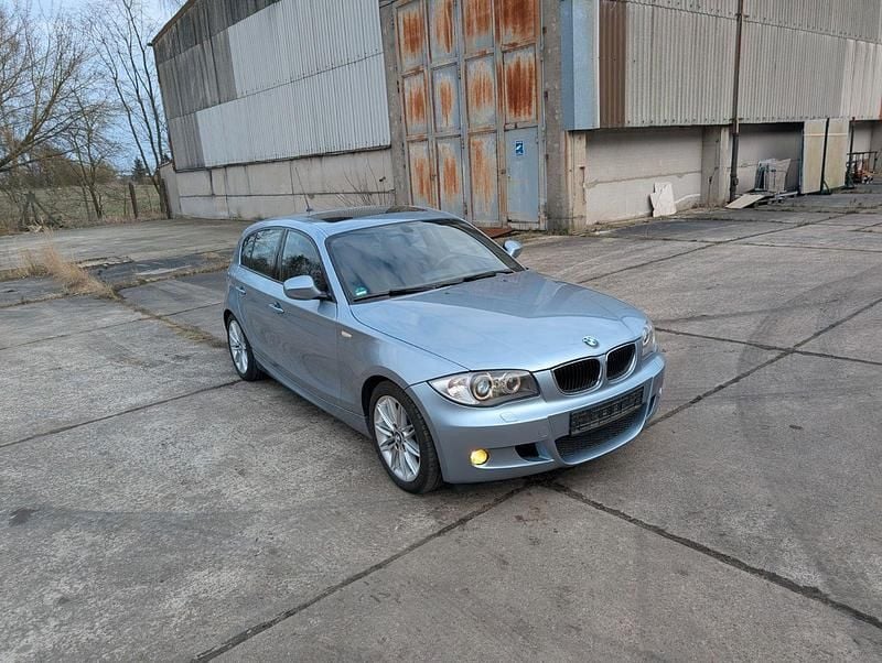 Gebraucht BMW 116 M Sport 122 PS (89 kW) 2011 Blau Kleinwagen