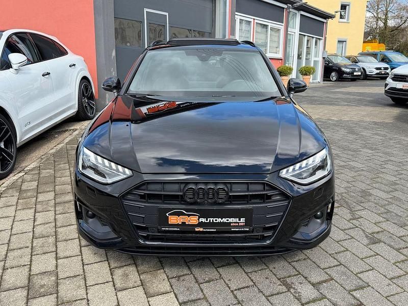 Gebraucht Audi A4 S-Line 204 PS (150 kW) 2023 Brillantschwarz Kombi