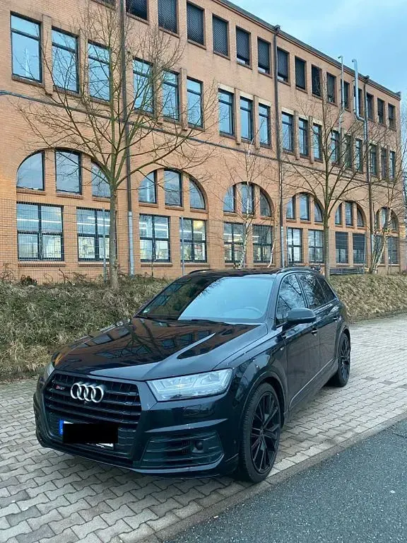 Gebraucht Audi SQ7 Sport 435 PS (319 kW) 2017 Schwarz SUV