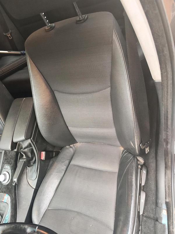 Gebraucht BMW 325 218 PS (160 kW) 2006 Andere farben Limousine