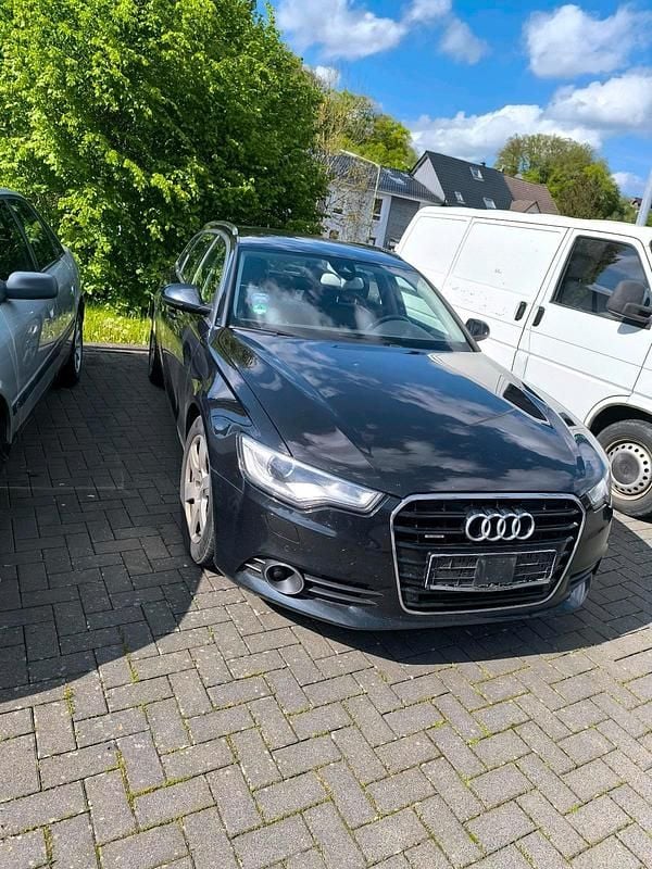 Gebraucht Audi A6 245 PS (180 kW) 2014 Schwarz Kombi