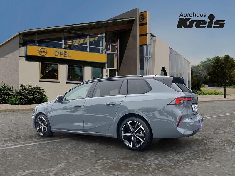 Neu Opel Astra 131 PS (96 kW) 2025 Grau Kombi