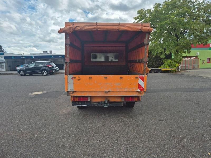 Gebraucht Mercedes Sprinter 82 PS (60 kW) 2006 Orange Van