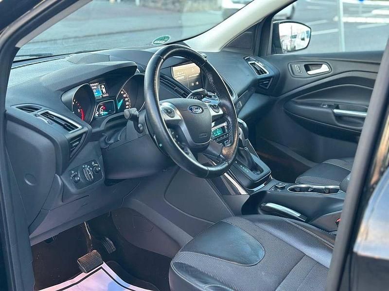 Używany Ford Kuga Titanium 150 KM (110 kW) 2016 Czarny SUV