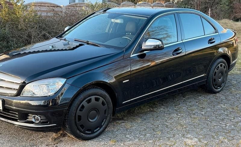 Gebraucht Mercedes C200 Elegance 184 PS (135 kW) 2007 Schwarz Limousine