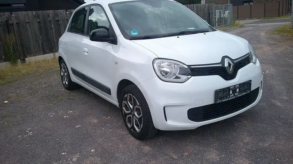 Gebraucht Renault Twingo Equilibre 65 PS (47 kW) 2023 Weiß Kleinwagen