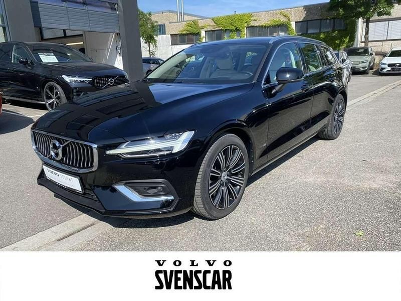 Schwarz Gebraucht 2022 Volvo V60 Inscription Kombi | 31.790 € (Guter Preis) - Bild 1/4