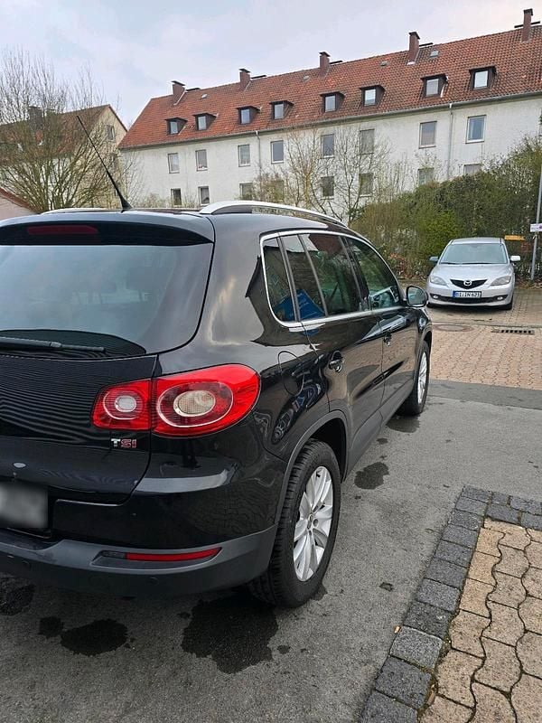 Gebraucht VW Tiguan 150 PS (110 kW) 2011 Schwarz SUV