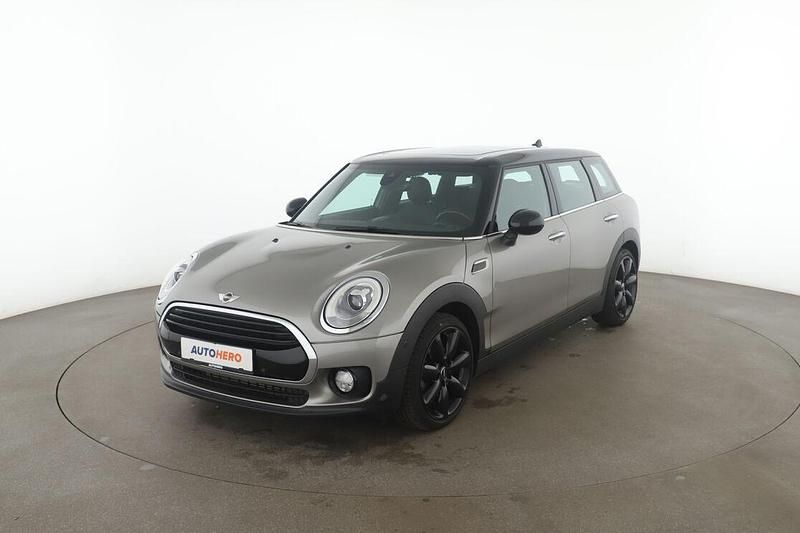 Grau Gebraucht 2018 Mini Cooper Clubman Kombi | 19.220 € (Fairer Preis) - Bild 1/3
