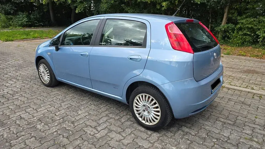 Gebraucht Fiat Grande Punto Dynamic 77 PS (56 kW) 2008 Blau Kleinwagen