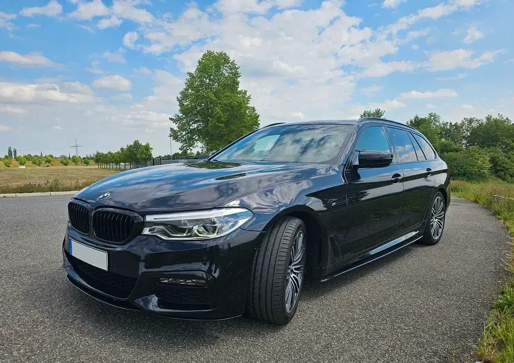 Gebraucht BMW 520 M Performance 190 PS (139 kW) 2018 Schwarz Limousine