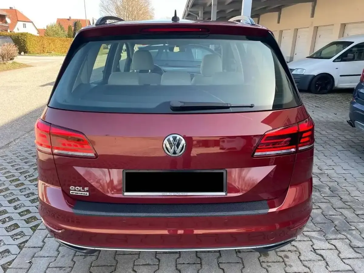 Gebraucht VW Golf VII Comfortline 150 PS (110 kW) 2018 Kombi