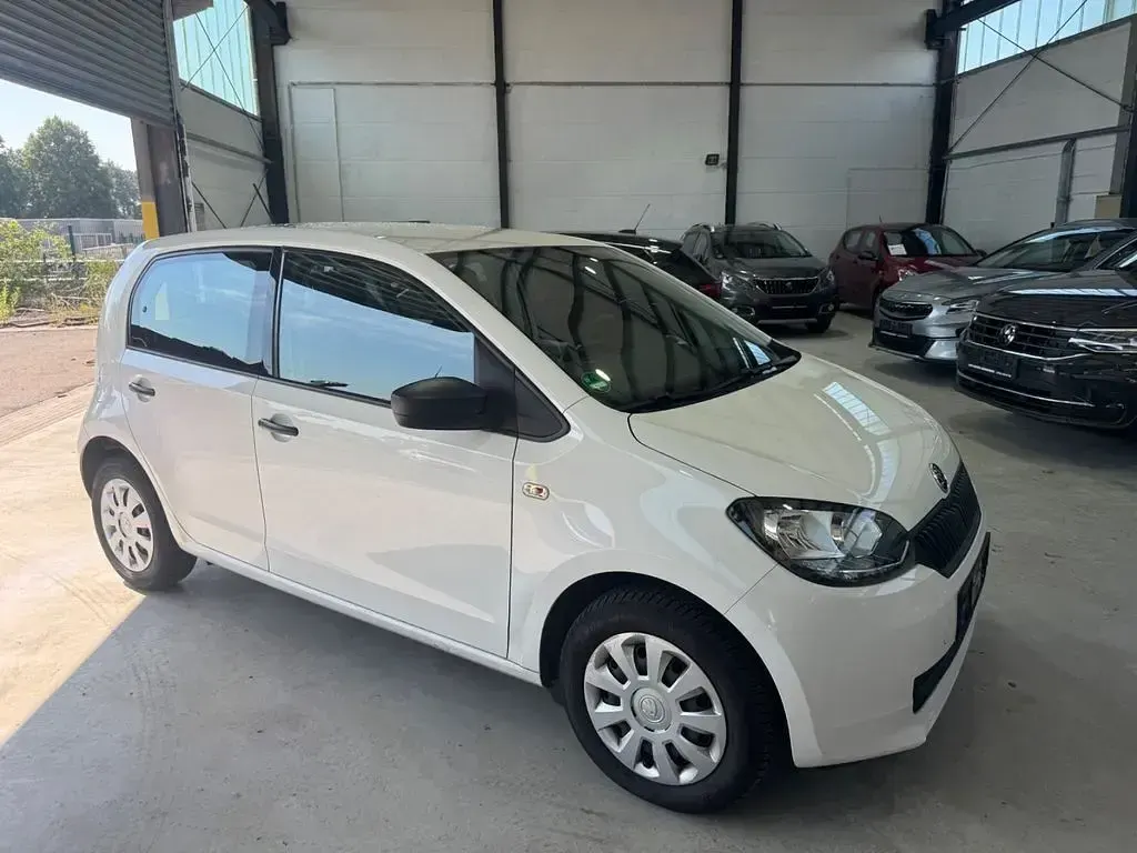 Gebraucht Skoda Citigo Active 60 PS (44 kW) 2017 Weiß Kleinwagen