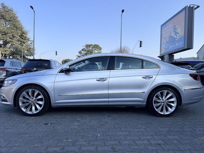Gebraucht VW Passat Highline 170 PS (125 kW) 2013 Silber Limousine