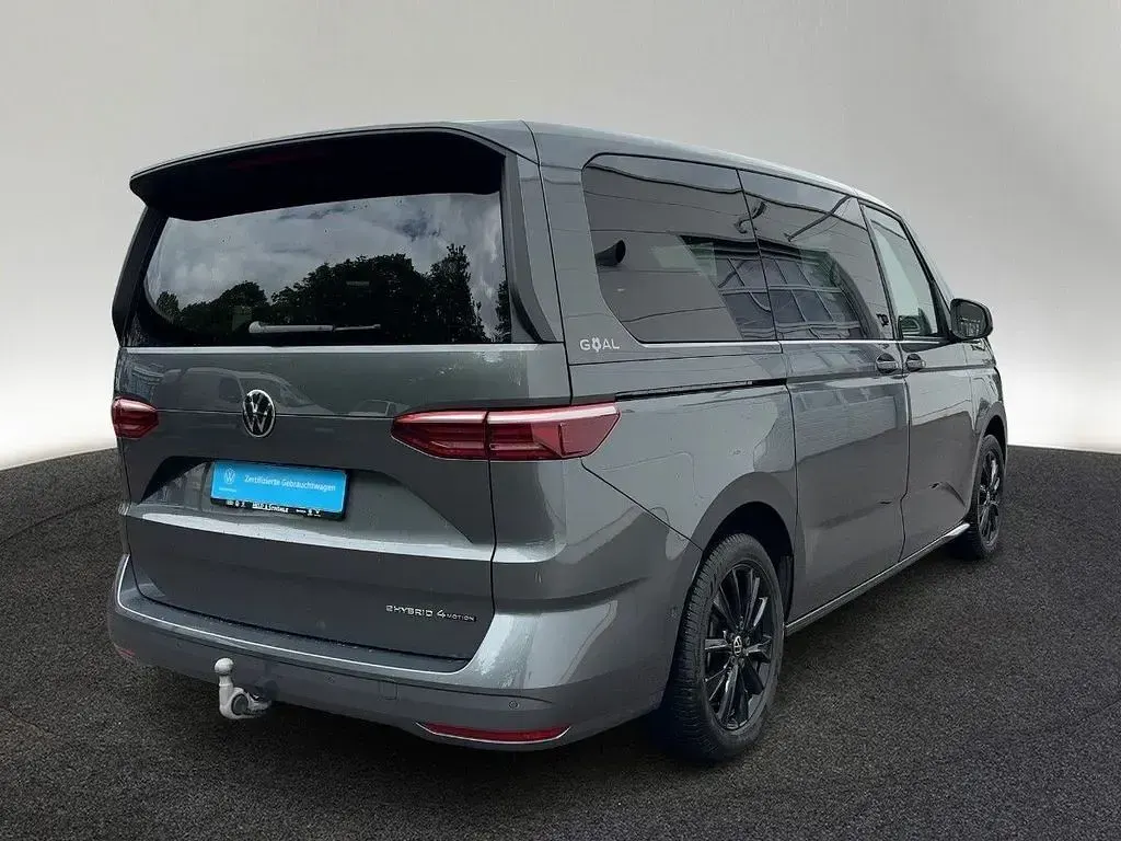 Begagnad VW Multivan Goal 245 HK (180 kW) 2025 Grå Minibuss