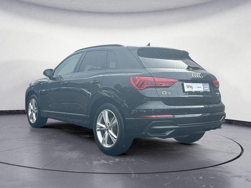 Gebraucht Audi Q3 S-Line 190 PS (139 kW) 2019 Schwarz SUV