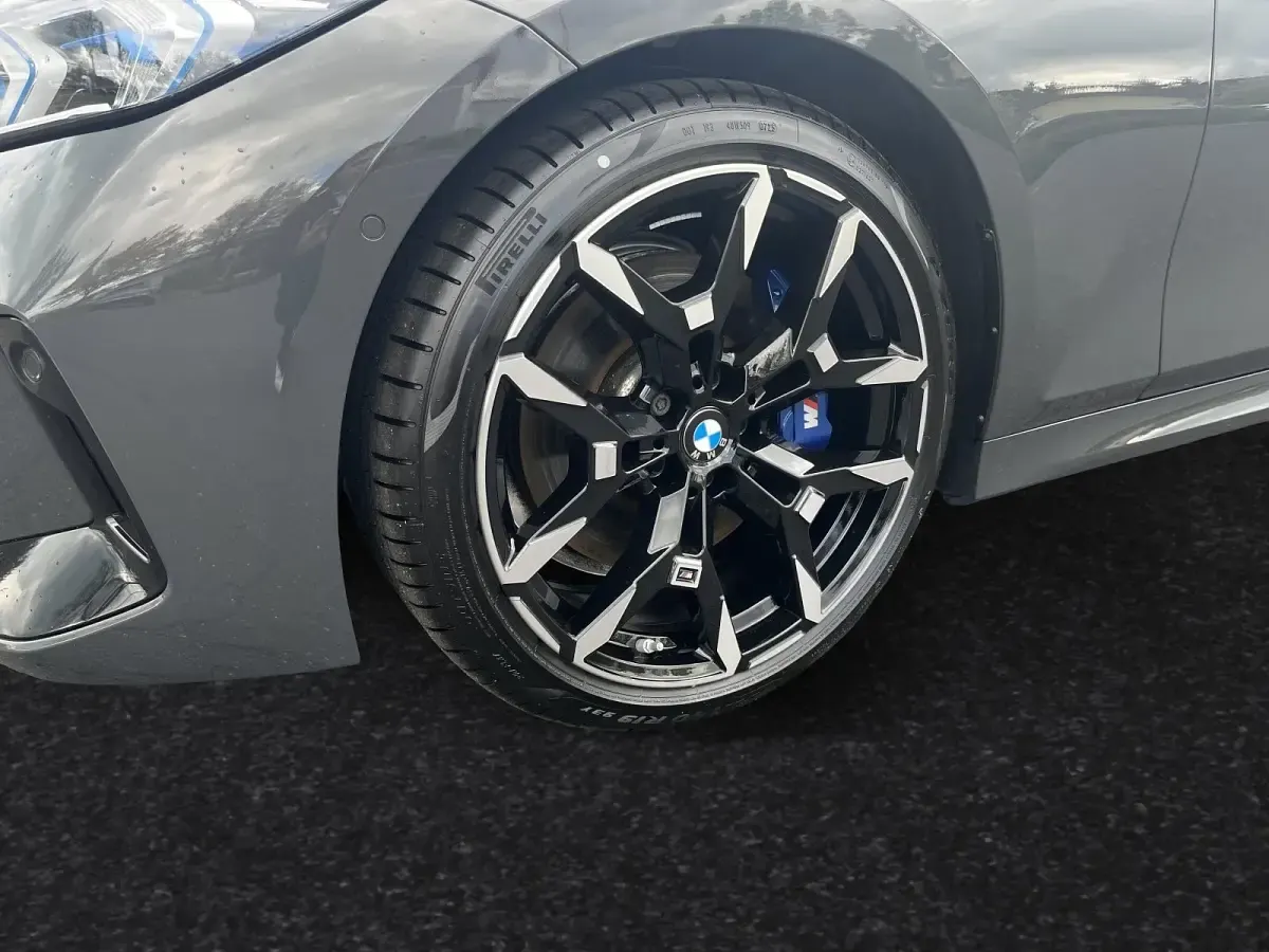 Gebraucht BMW M340 M Sport 387 PS (284 kW) 2025 Grau Limousine