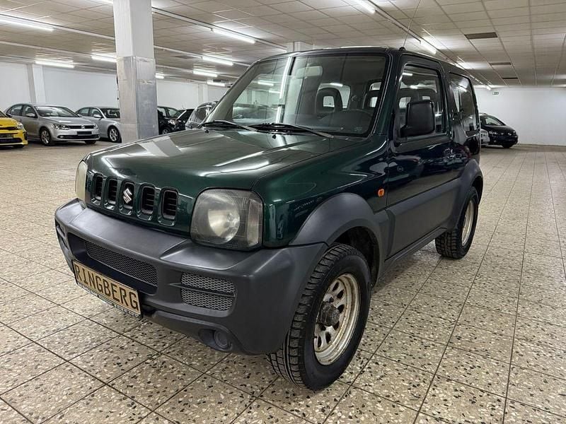 Grün Gebraucht 2007 Suzuki Jimny SUV | 4.198 € (Superpreis) - Bild 1/4