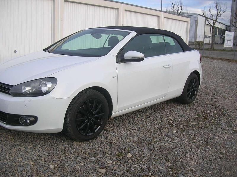Gebraucht VW Golf Cabriolet Cup 140 PS (102 kW) 2014 Pure white Cabrio