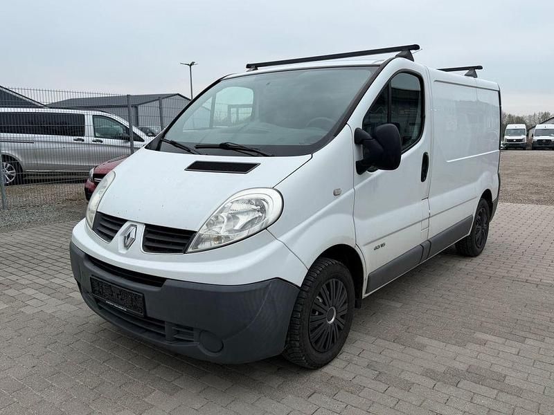 Gebraucht Renault Trafic R.S. 114 PS (83 kW) 2011 Weiß Van / Kleinbus